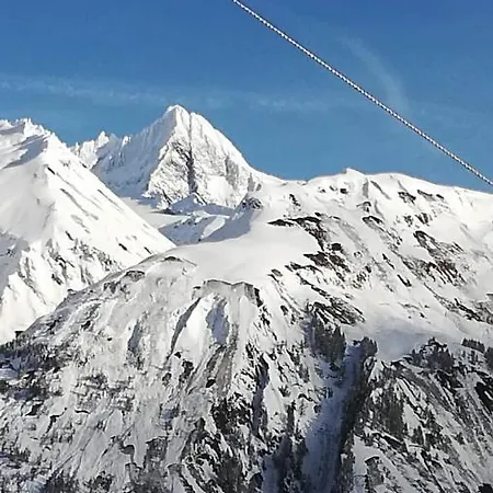 Haus Grossglockner شقة ماتري إن أوستيرول